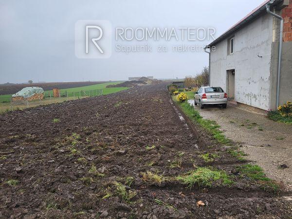 Slika 0 - Panonska Plac na prodaju, Stari Banovci, 45.000€